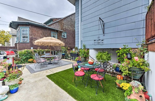 Ventnor City Condo | Cozy Ventnor Getaway: Walk to Public Beach!