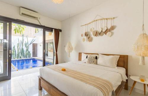 Central Seminyak Villa | Cozy villa 2bdr in Seminyak , pool,800m beach