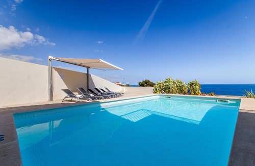 Cala Murada Villa | Cozy Villa by Cala Murada