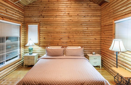 Constanza Villa | Cozy villa close to the rive in Arroyo Frio