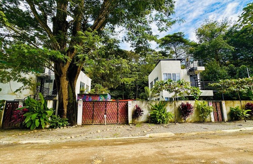 Jaco Apartment | Cozy Villa in lovely Punta Leona. Private patio. Pool. Near Jaco Beach