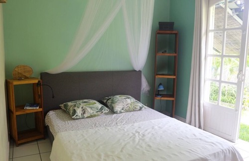 Saint-Paul Villa | Cozy villa in a tropical garden 10 minutes from the western beaches