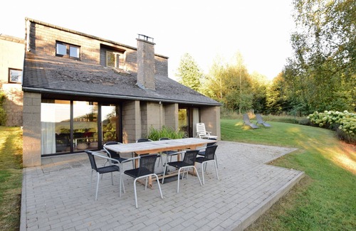 Vielsalm Villa | Cozy Villa in Vielsalm with Private Garden