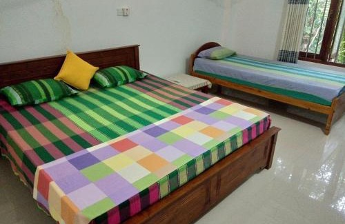 Nalagasdeniya Apartment | Cozy Villa near Hikkaduwa Beach