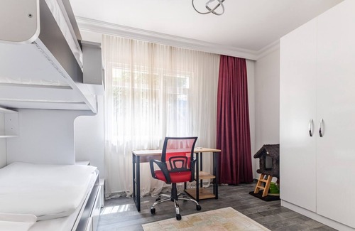 Beykoz District Apartment | Cozy Villa w Terrace and Garden in Beykoz Istanbul