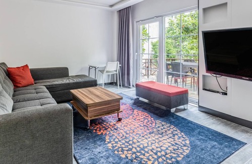 Beykoz District Apartment | Cozy Villa w Terrace and Garden in Beykoz Istanbul