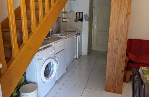Port-la-Nouvelle Villa | Cozy Villa with Mezzanine, Terrace, Garage, Near Beach (5 Pers)