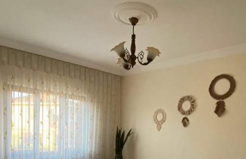 Sapanca Apartment | Cozy Villa with Backyard and Fireplace in Sapanca