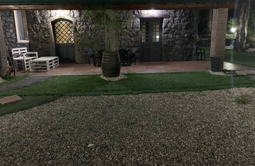 Santa Tecla Villa | COZY VILLA WITH ETNA VIEW WITH POOL AND PRIVATE INDOOR PARKING SPACES