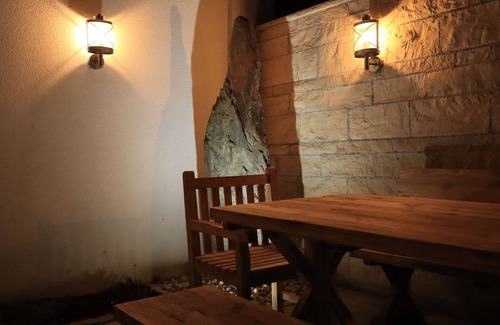 Vilsbiburg Apartment | Cozy village chalet (24sqm) with panoramic stove