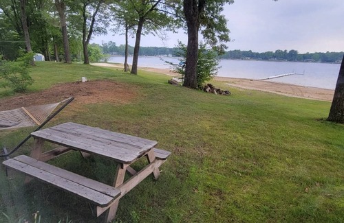 Twin Lake Cottage | Cozy Waterfront Comfy Cottage With Lakeside Fire Pit - Close to Lake Michigan
