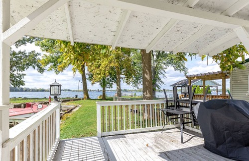 Russells Point Cottage | Cozy Waterfront Cottage on Indian Lake with Boat Slip