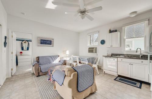 Ogunquit - Wells House | Cozy Wells Cottage with Pool Access 1 Mi to Beach!
