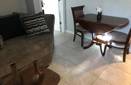 Wheatley Heights Apartment | Cozy Wheatley Heights Getaway, close to the LIRR station