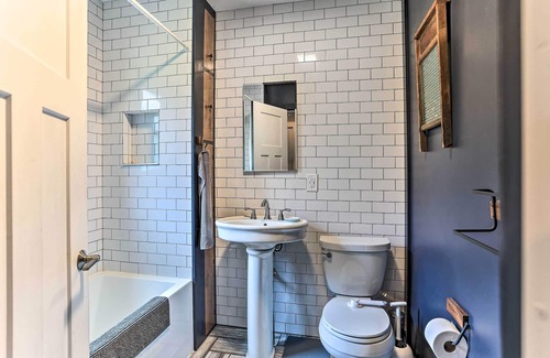 White Lake House | Cozy White Lake Home w/Patio, Deck & Grill!