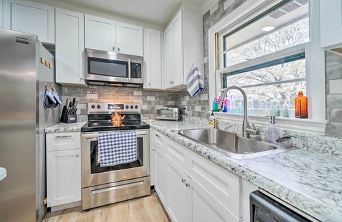 Wilmington House | Cozy Wilmington Vacation Rental: 10 Mi to Beach!