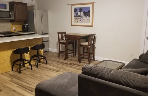 Beach Barber Tract Condo | Cozy Wind and Sea Condo