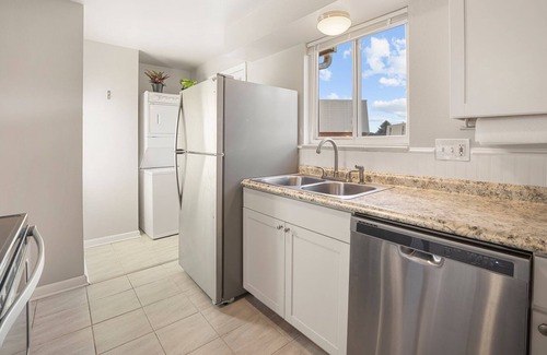 Windsor Condo | Cozy Windsor Condo!