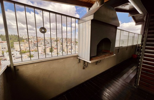 Nazareth Apartment | Cozy wood apartment with great view to Nazareth