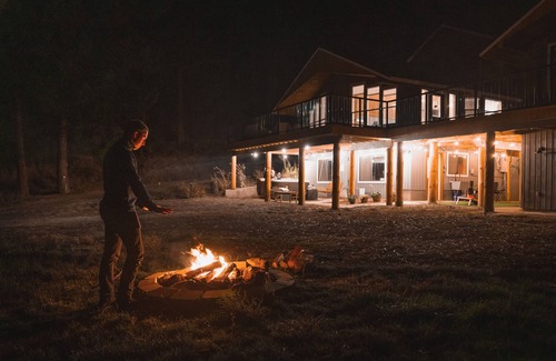 Leavenworth Cabin | Cozy Wooded Cabin in Leavenworth