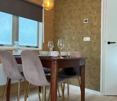 Krachtighuizen House | Cozy wooden cottage de Veluwe