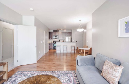 Central Business District Apartment | CozySuites at the Banks gym, pool 14