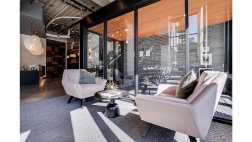 Downtown Minneapolis Apartment | CozySuites Marquee