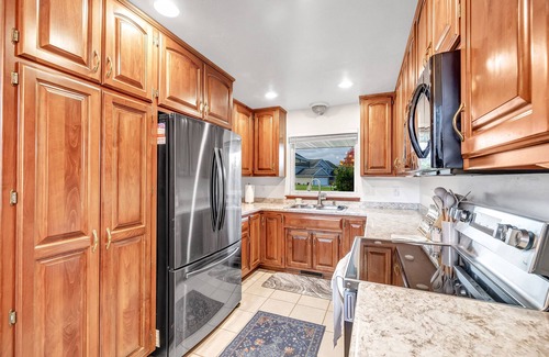 Ledgeview House | CR East River Drive House