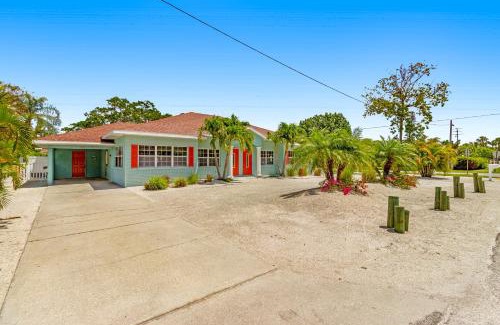 Holmes Beach House | Crab Shack #A