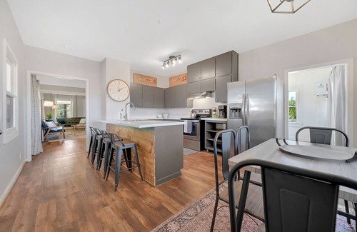 Plymouth House | Craftsman Bungalow close to Main Street
