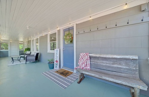 Plymouth House | Craftsman Bungalow close to Main Street