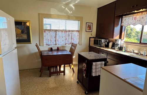 Hilltop House | Craftsman Gem near Convention Center, Tacoma Dome & Transit