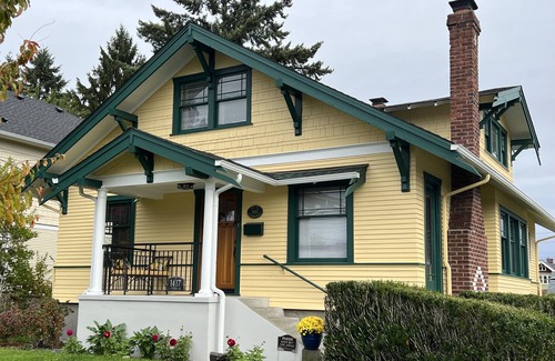 Hilltop House | Craftsman Gem near Convention Center, Tacoma Dome & Transit