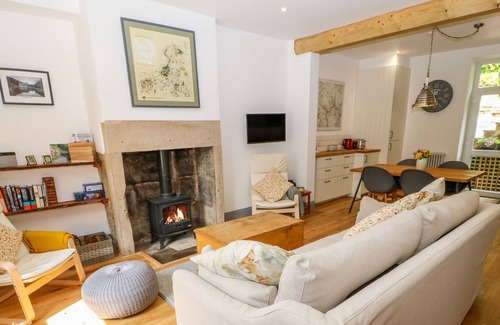Pecket Well Cottage | CRAGSIDE COTTAGE, character holiday cottage in Hebden Bridge