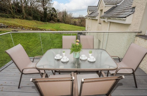 Bangor Cottage | CRAIGFA COTTAGE, pet friendly, character holiday cottage in Bethesda