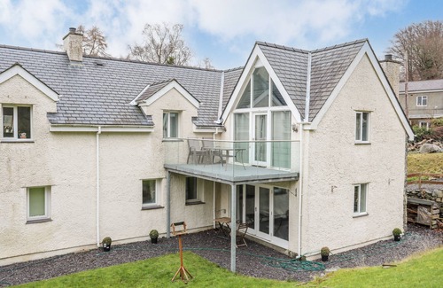 Bangor Cottage | CRAIGFA COTTAGE, pet friendly, character holiday cottage in Bethesda