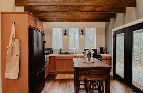 Spencer House | Crane's Cabin at Fall Creek Falls State Park- Outdoor Bathtub, Fireplace