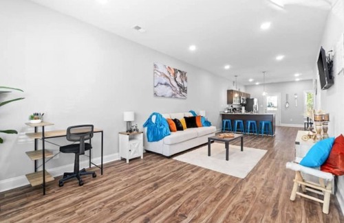 Clarksville House | Crazed Farmhouse Themed Condo