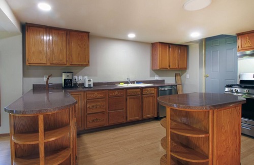 Fox Lake House | Create Your Perfect Stay with us! Near Fox Lake! Enjoy fishing!
