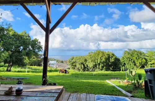 Papaaloa Cabin | Creative Glamping Adventure Near Waterfall