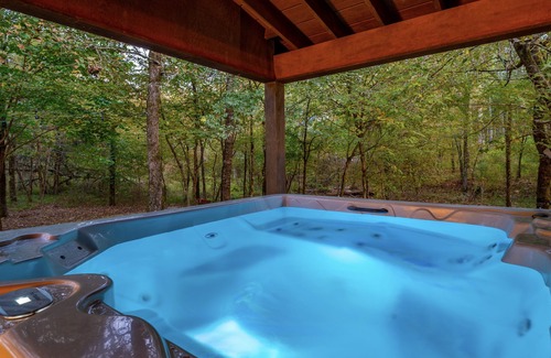 Broken Bow Cabin | CREEK, SECLUDED ACRE+, CLEAN, Personally Managed