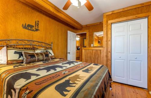 Helen House | Creekfront Cabin Amazing for Families in Helen, Georgia
