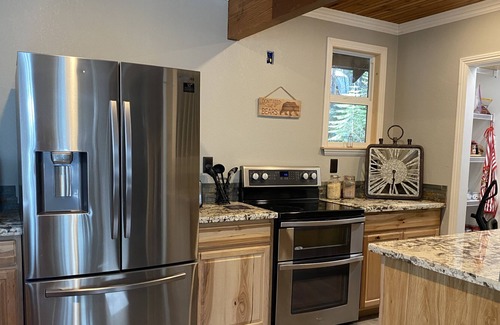Fish Camp House | Creekfront Loggers Cabin