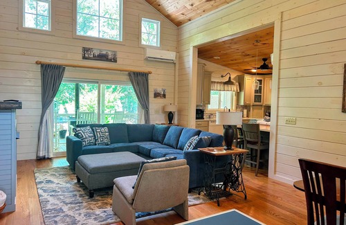 Bryson City Other | Creekfront Relaxation Hot Tub Incredible Porch Near Town Cozy Getaway
