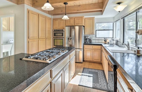 Auburn House | Creekside Auburn Retreat w/ Pool and Sauna!