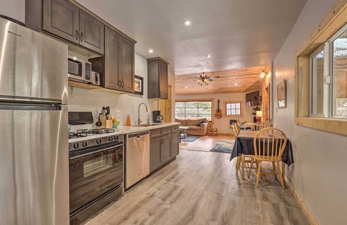 Pinehurst Cabin | Creekside Cabin 8 Mi to Kings Canyon National Park