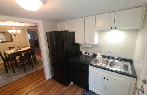 Moravia House | Creekside Cottage in Village of Moravia