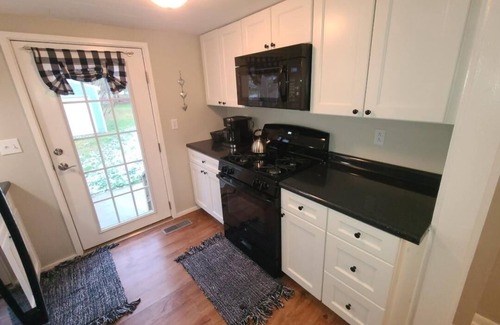 Moravia House | Creekside Cottage in Village of Moravia