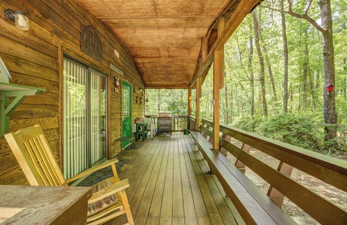Sautee Nacoochee Cottage | Creekside Haven - 3rd Night Free! See Details Below.