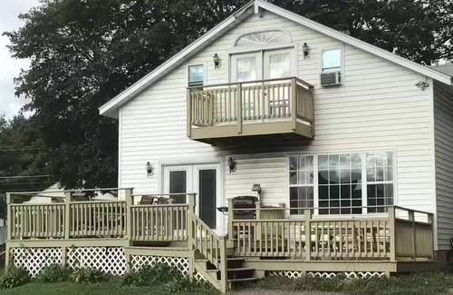 Otego House | Creekside Haven +